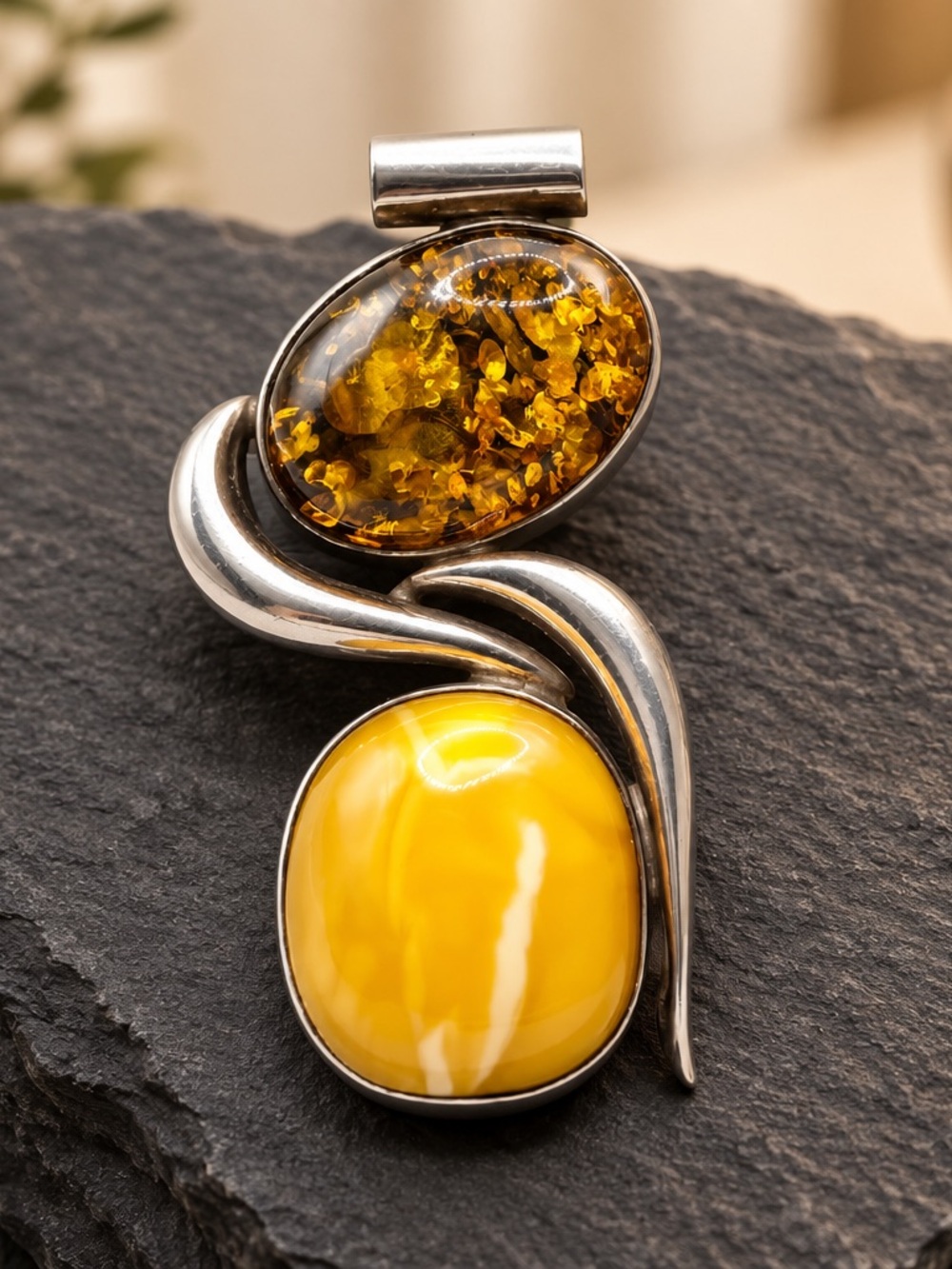 Vintage Modernist Baltic Amber 925 Sterling silver pendant